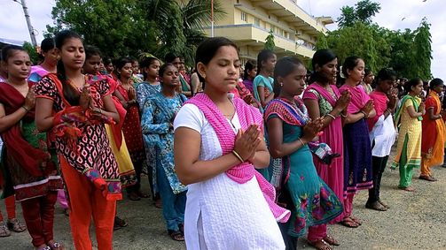 Planet Weltweit Planet Weltweit - Staffel 17 Folge 6: Yoga, Indiens erstaunliche Medizin