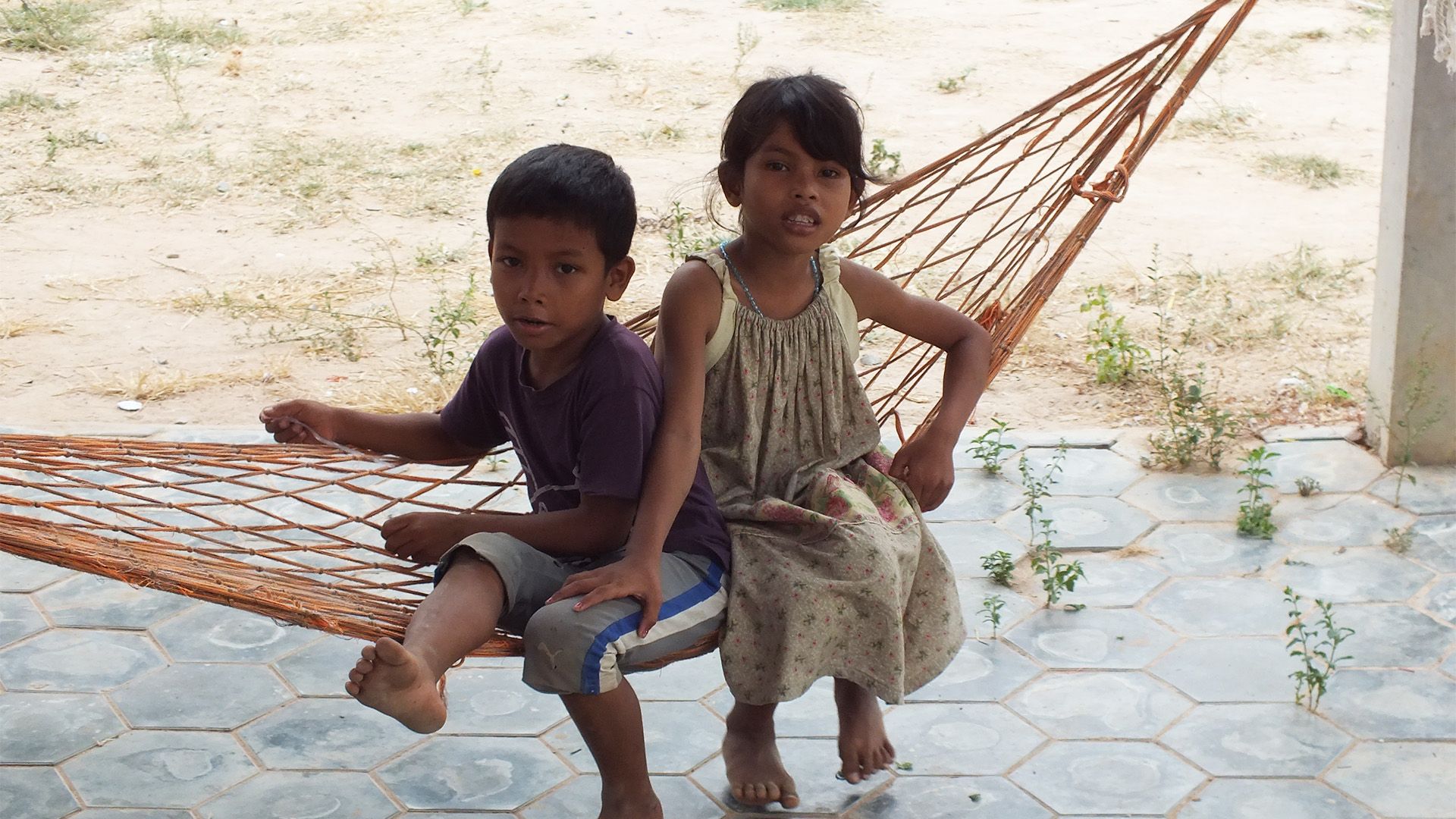 Kambodscha, Sithas große Waisenfamilie