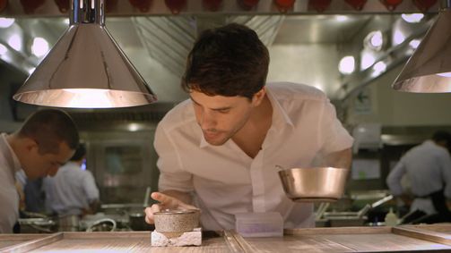 Die besten Köche der Welt - Zu Gast im Ikarus Die besten Köche der Welt - Zu Gast im Ikarus - Staffel 7 Folge 1: Virgilio Martinez aus Lima