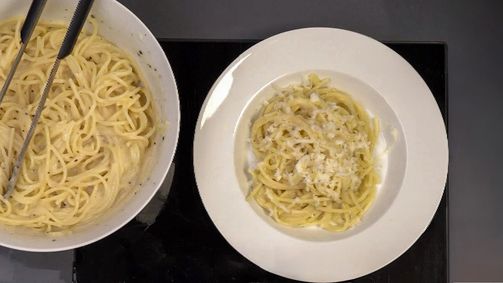 Letitcook, auch du kannst kochen Letitcook, auch du kannst kochen - Staffel 2 Folge 19: Cacio e Pepe, das schnellste Pasta Rezept der Welt