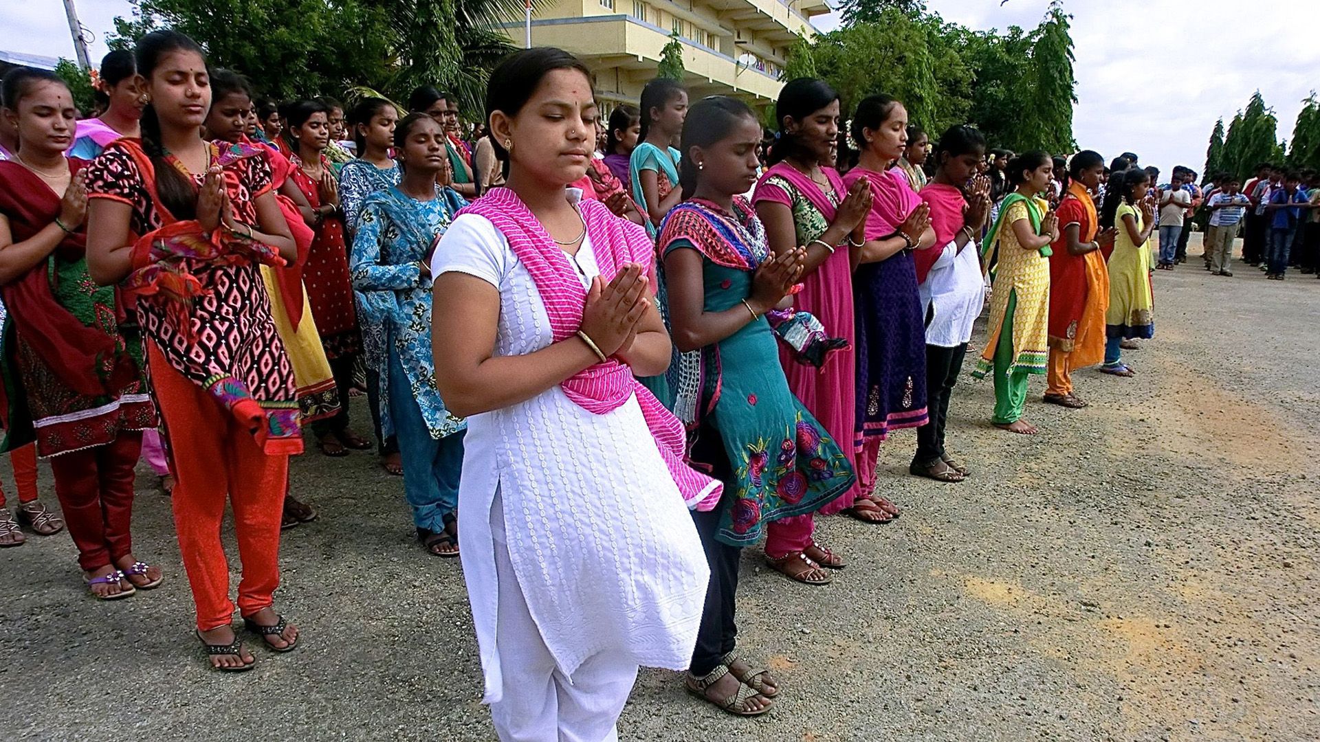 Yoga - Soguna zeigt ihr Können