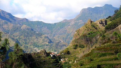 Inseln der Zukunft Inseln der Zukunft - Staffel 1 Folge 3: Madeira - Kampf um Wasser und Strom