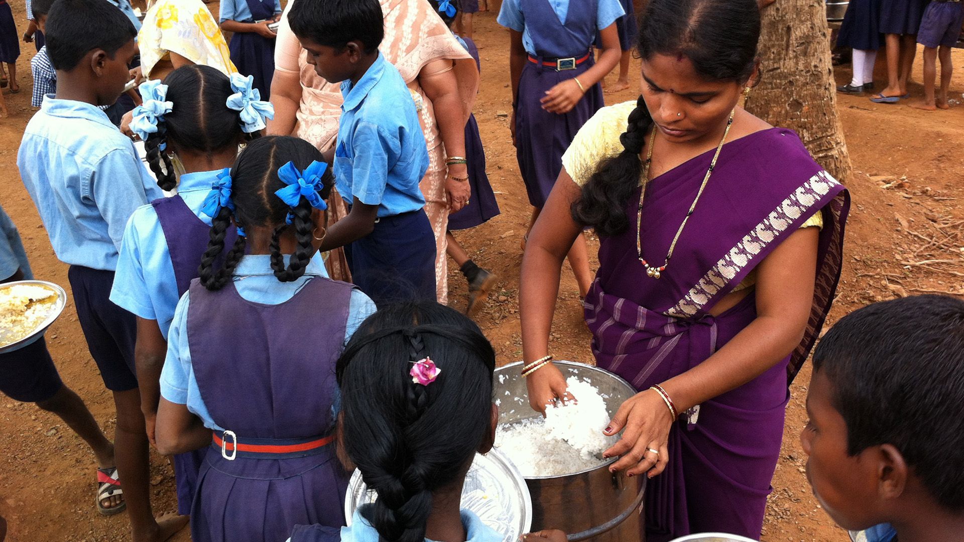 Indien - Das größte Schulessen der Welt