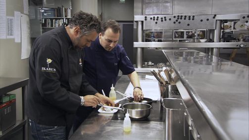 Die besten Köche der Welt - Zu Gast im Ikarus Die besten Köche der Welt - Zu Gast im Ikarus - Staffel 4 Folge 4: Tim Raue in Salzburg