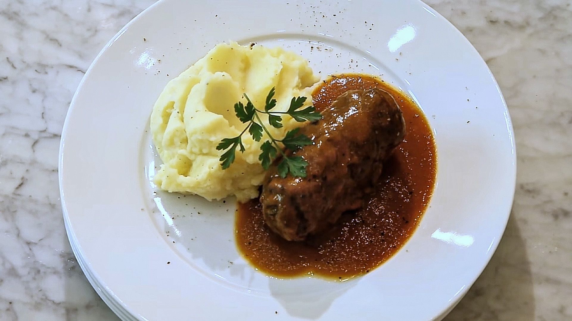 Rinderroulade mit Kartoffelpüree