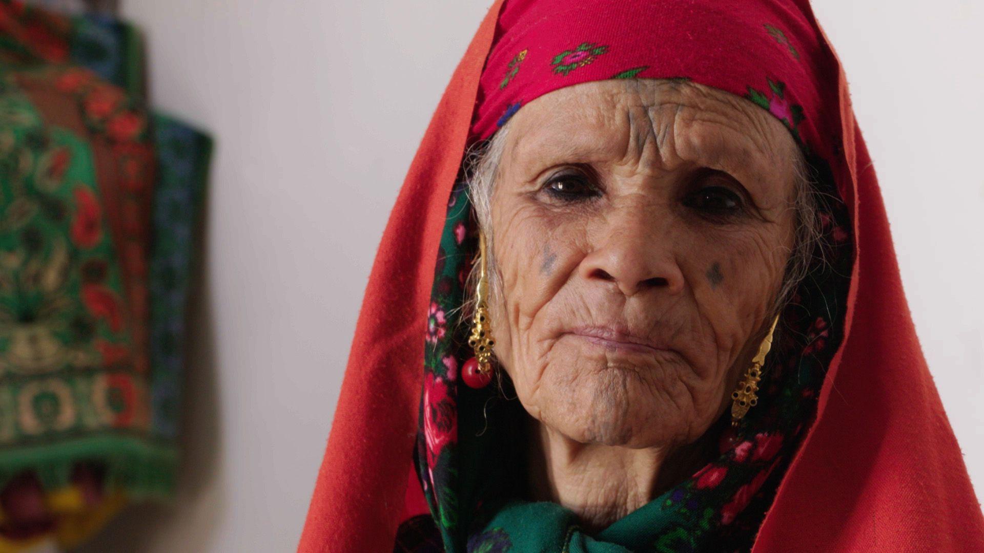 Tunesien, die Kunst der Berbertattoos