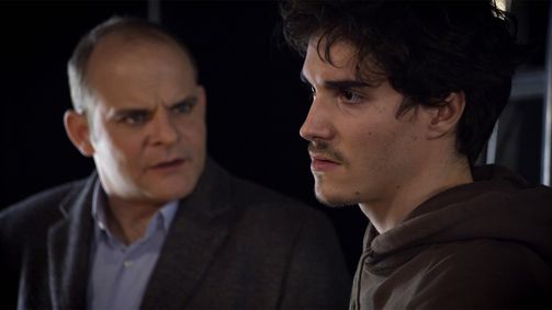 Hauptstadtrevier Hauptstadtrevier, Staffel 2 Folge 14: Bretter, die die Welt bedeuten
