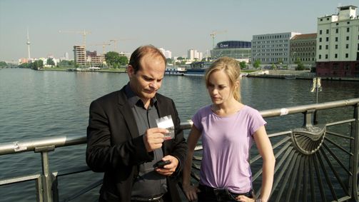 Hauptstadtrevier Hauptstadtrevier, Staffel 1 Folge 1: Betrug macht Klug