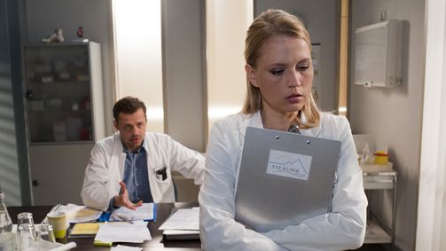 Herzflimmern – Die Klinik am See Herzflimmern - Die Klinik am See, Staffel 3 Folge 5: Folge 45