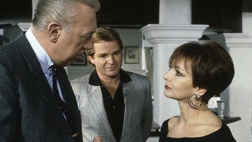 Derrick Derrick, Staffel 9 Folge 14: Die Tänzerin