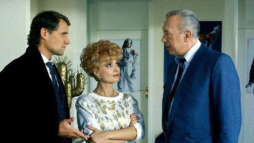 Derrick Derrick, Staffel 11 Folge 1: Absoluter Wahnsinn