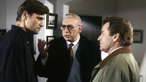 Derrick Derrick, Staffel 15 Folge 1: Der stille Mord