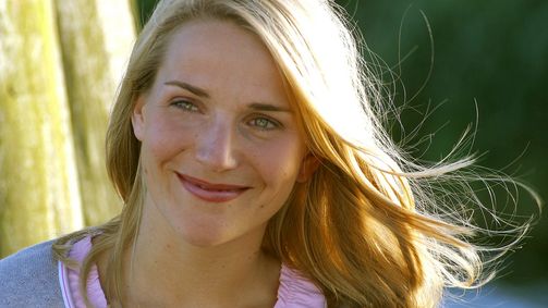 Bianca - Wege zum Glück Bianca - Wege zum Glück, Staffel 1 Folge 1: Folge 001