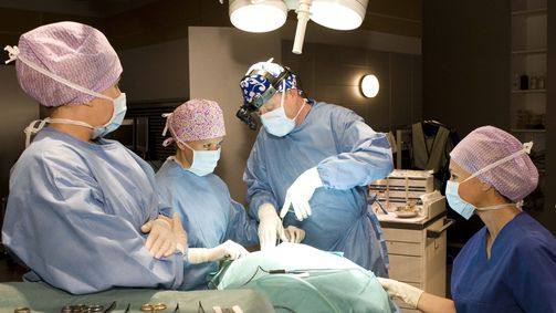 Herzflimmern – Die Klinik am See Herzflimmern - Die Klinik am See, Staffel 1 Folge 17: Folge 17