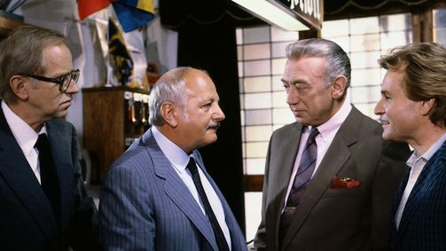 Derrick Derrick, Staffel 8 Folge 6: Manuels Pflegerin