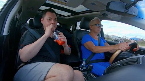Queen of the Oil Patch Queen of the Oil Patch - Staffel 2 Folge 1: Staffel 2 Folge 1
