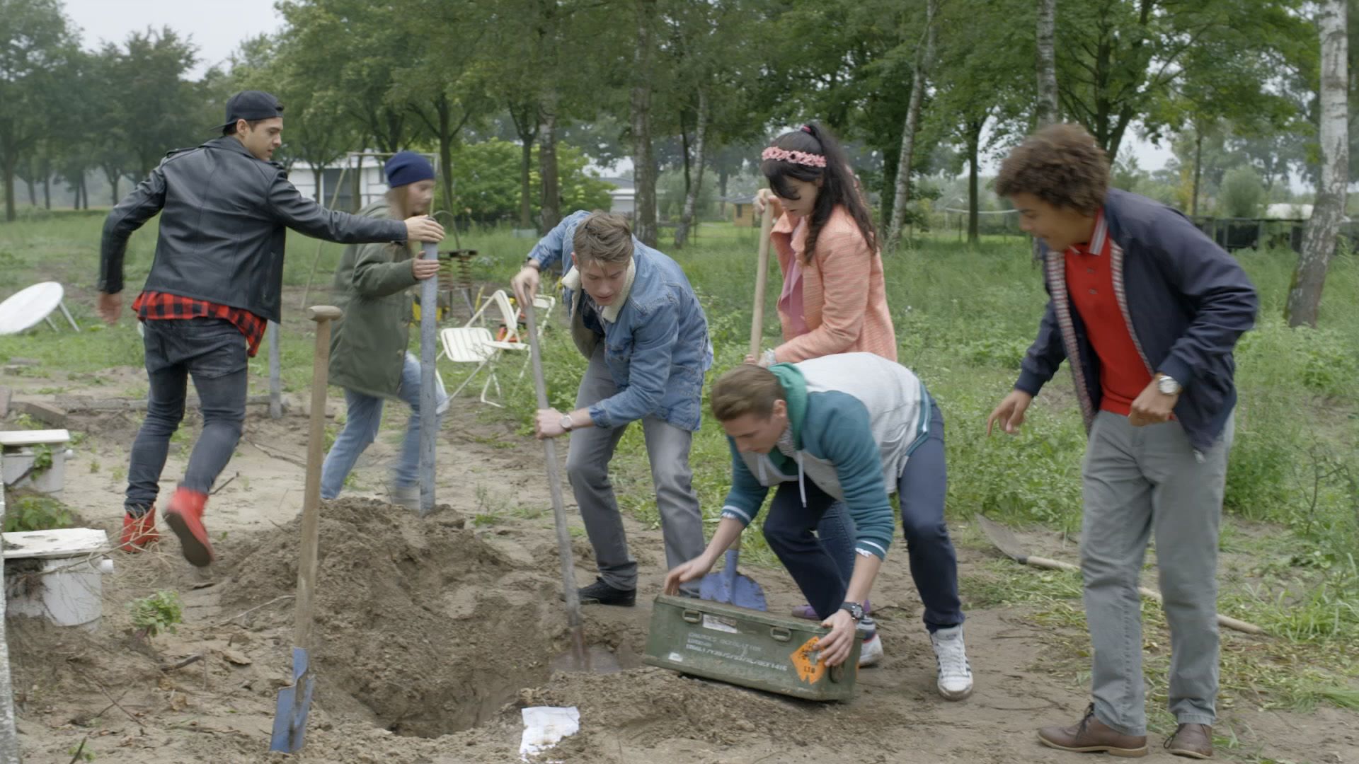 Bis über beide Ohren