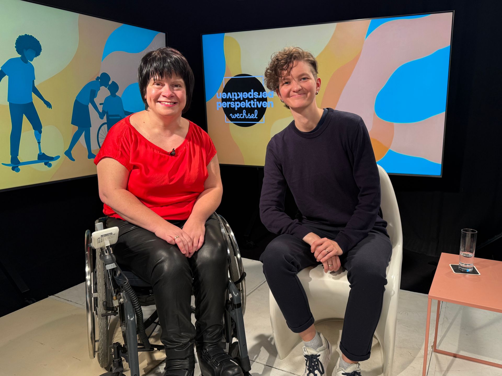 „Gebärdenpoesie & Deaf Performance“ mit Anja Burghardt