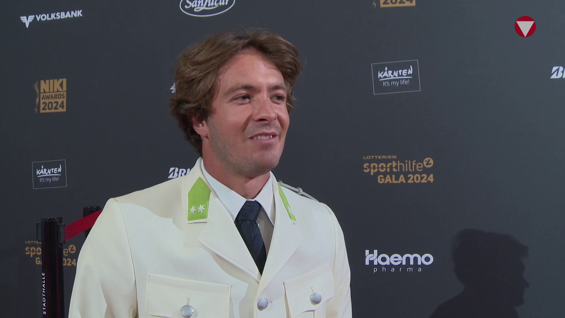 NicoBH: Behind the scenes