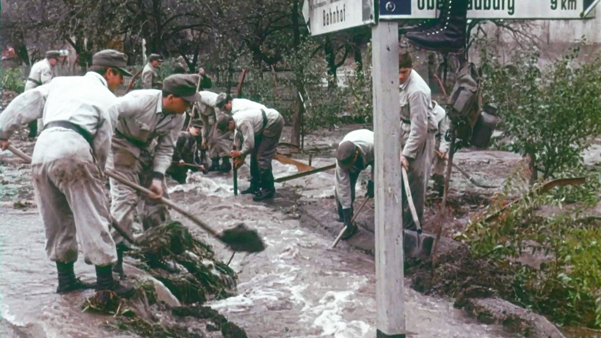 Unsere Soldaten und wir