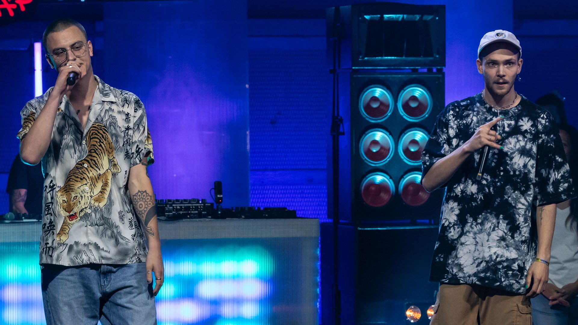 Direkt rein! Das Duo Gegenseitig mit "Wie Viel Ist Dein Outfit Wert" von Kummer