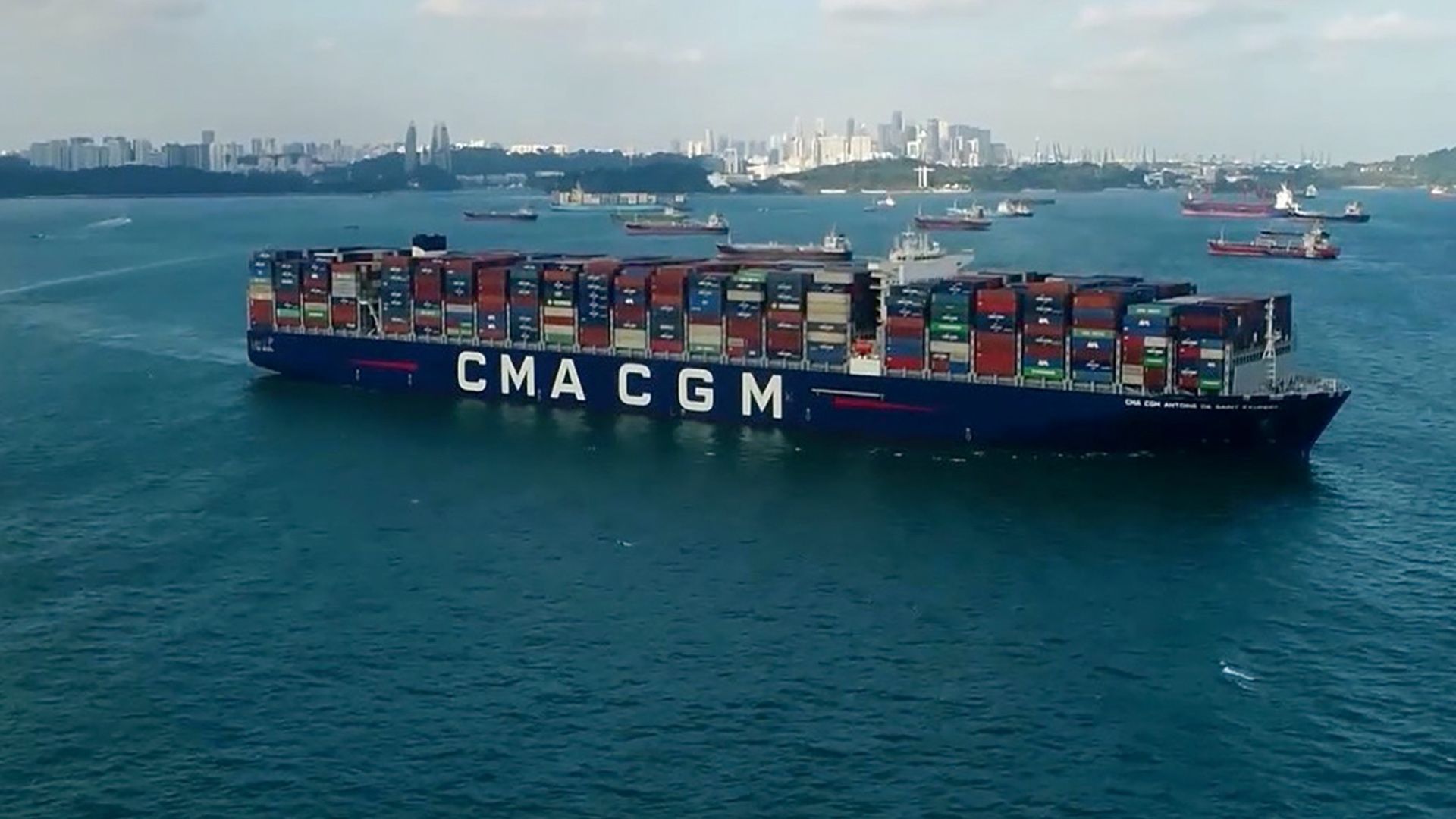 Containerschiff XXL