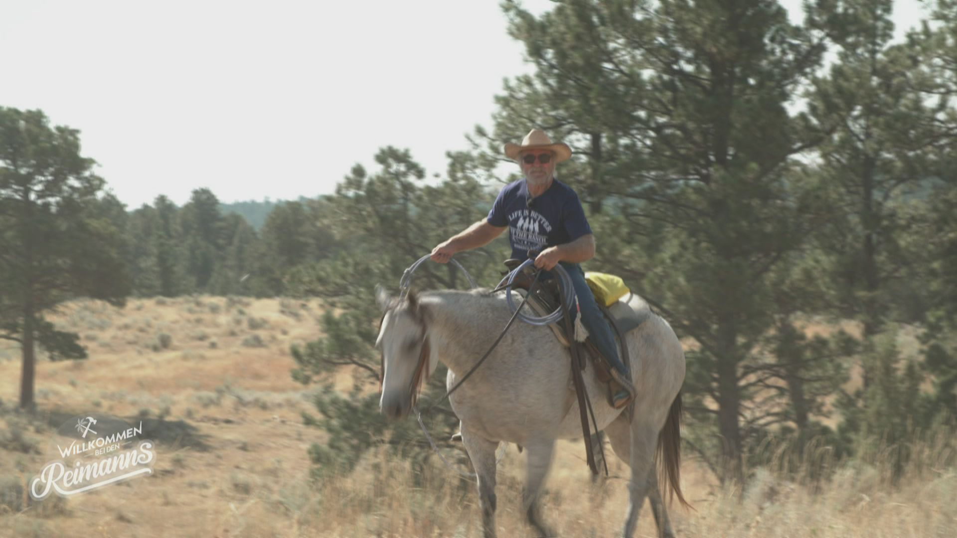 Hut ab! Cowboy Konny kämpft in Wyoming gegen den Wind