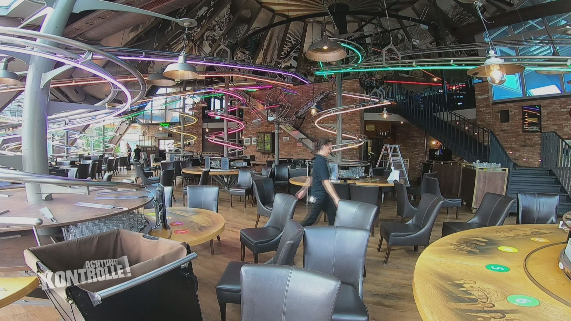 Fliegende Töpfe im Europapark – FoodLoop Rust
