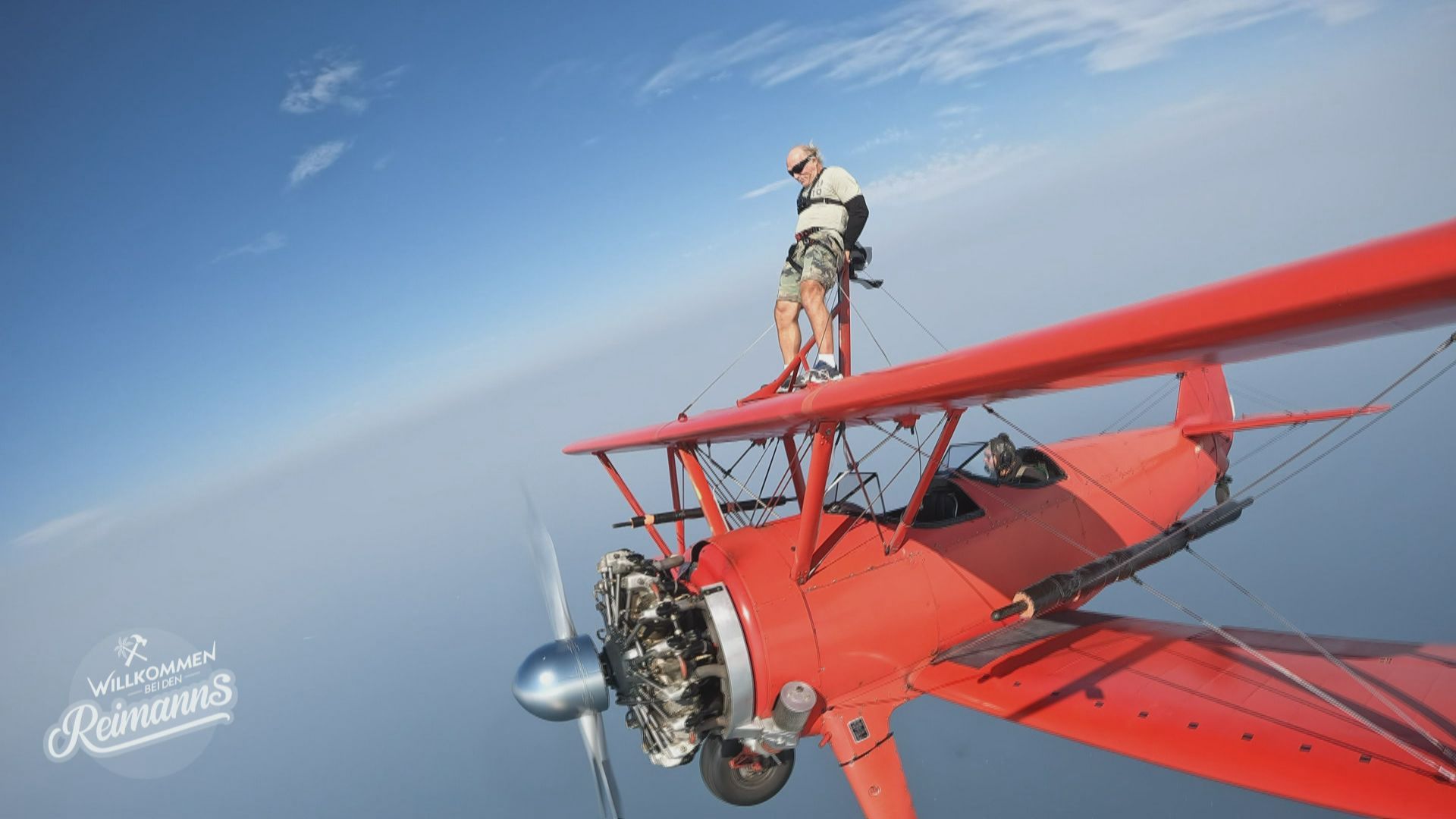 Sturzflug und Looping! Ein Geburtstags-Adrenalinkick für Konny