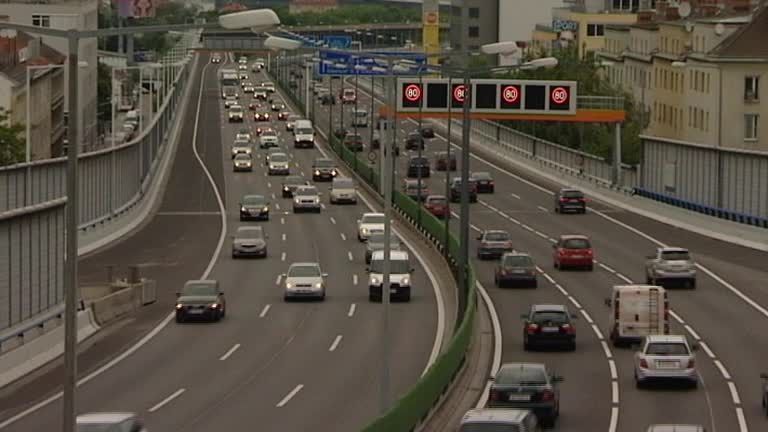 24 Stunden - Leben auf der Autobahn - Folge 2