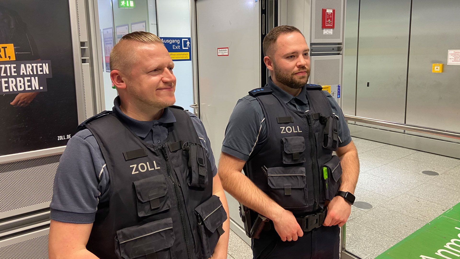 Goldschmuggel am Flughafen - Zoll Düsseldorf