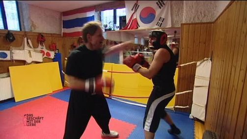 Das Geschäft mit der Liebe Das Geschäft mit der Liebe - Staffel 3 Folge 17: Staffel 03 Folge 17: Der Boxkampf - Das Geschäft mit der Liebe
