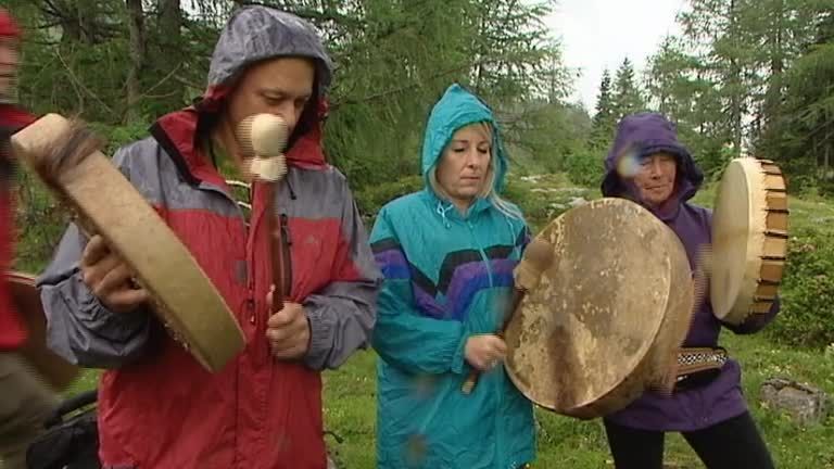 ATV Die Reportage - Rituale und Kraftplätze