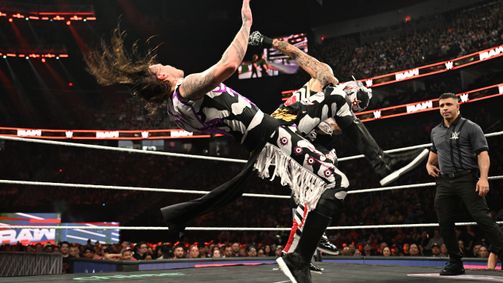 Intercontinental Champion Dominik Mysterio legt sich mit Penta an