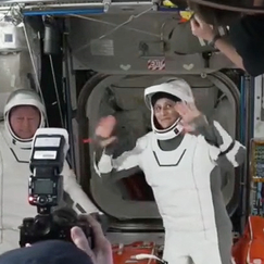 Astronauten kehren zur Erde zurück