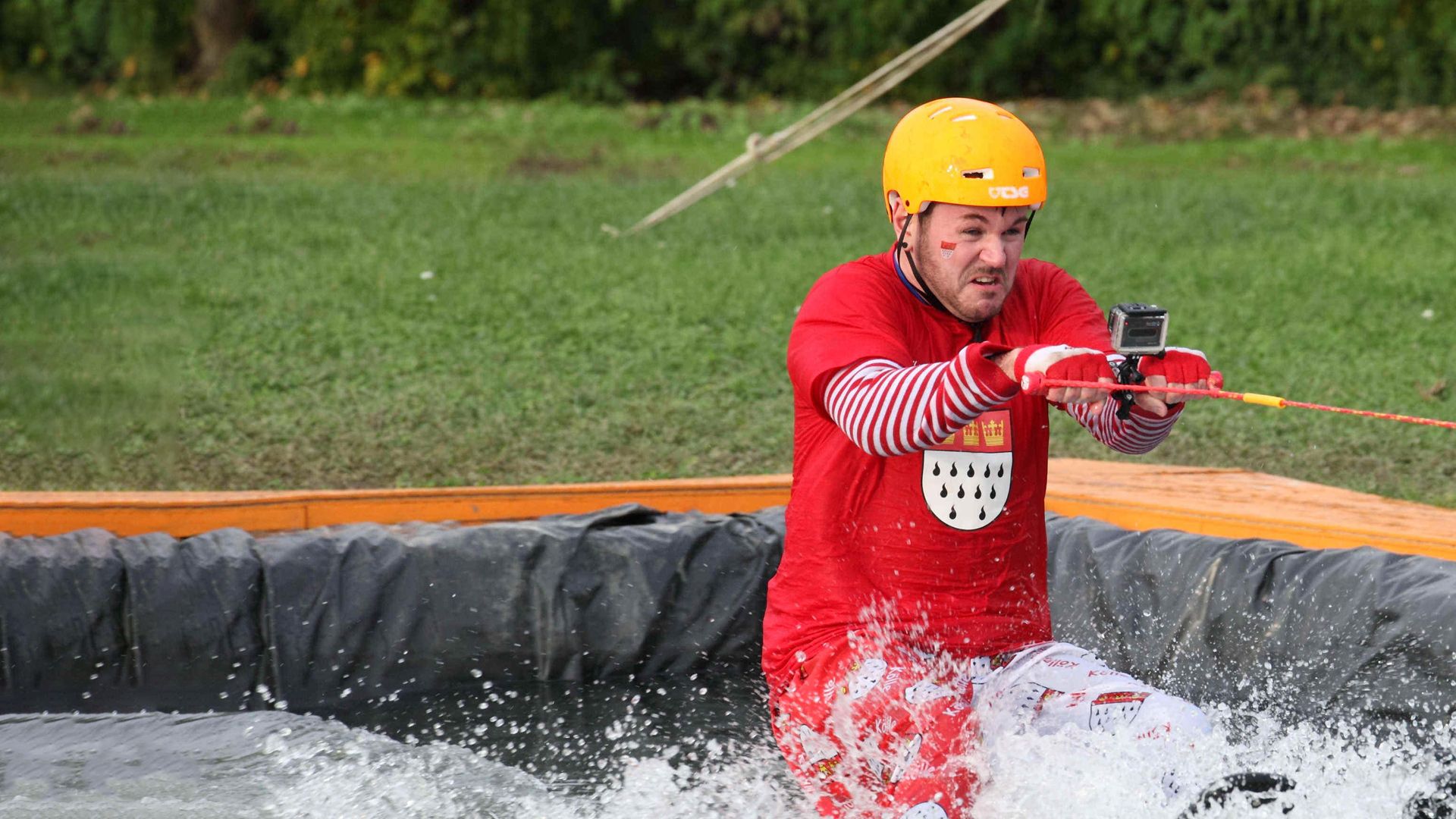 Hanni & Nanni, die Unglaublichen und die Pussy Sisster