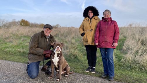 Hunde außer Kontrolle - Ein Coach für alle Felle Hunde außer Kontrolle - Ein Coach für alle Felle Folge 14: Mit Schirm, Charme und Graeme