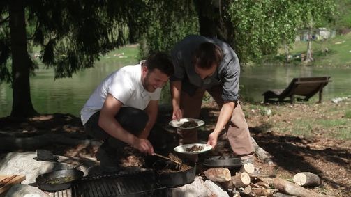 Grill Club - Der Grill-Roadtrip durch die Schweiz Grill Club - Der Grill-Roadtrip durch die Schweiz Folge 4: Grill Club - Folge 4 - Schweinebauch mit Linseneintopf 