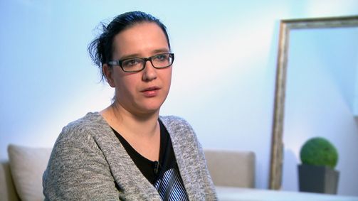 Julia Leischik sucht: Bitte melde dich Julia Leischik sucht: Bitte melde dich Folge 20: Carmen sehnt sich nach einem Neu-Anfang mit ihrem Vater