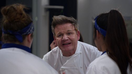 Hell's Kitchen mit Gordon Ramsay Hell's Kitchen mit Gordon Ramsay Folge 16: Das Duell der jungen Wilden