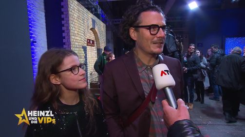 Heinzl und die VIPs Heinzl und die VIPs 2022 (täglich) Folge 350: Heinzl und die VIPs vom 16.12.2022