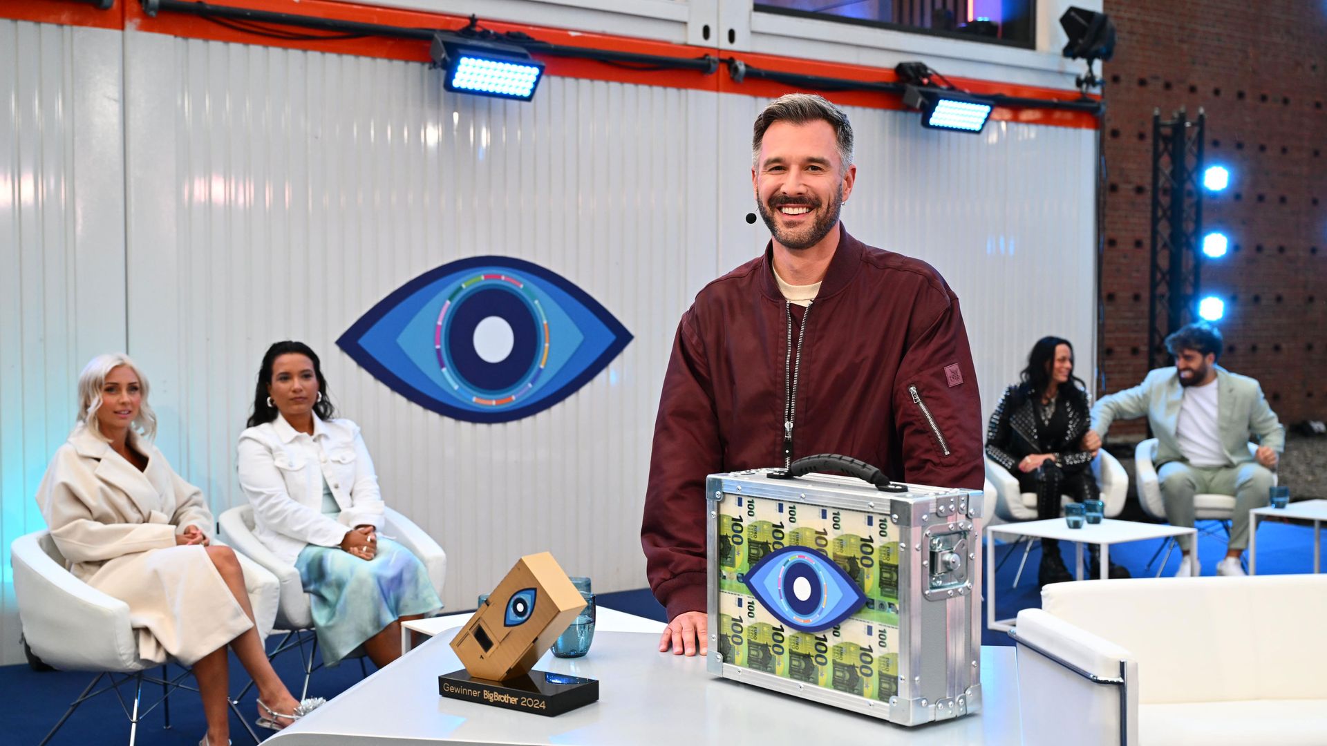 Big Brother Staffel 2024 Folge 99 Big Brother live Wer gewinnt das