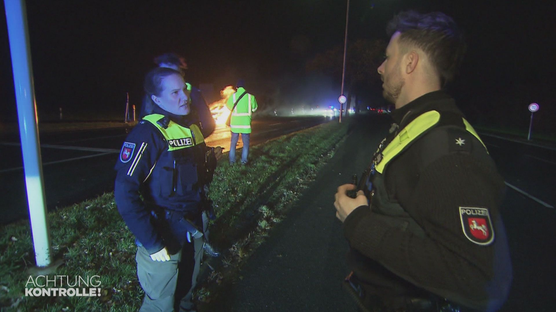 Eine brandgefährliche Autofahrt – Polizeistreife Salzgitter