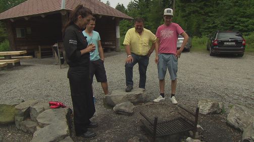 Die Promi Griller Die Promi Griller Folge 3: Oesch's die Dritten