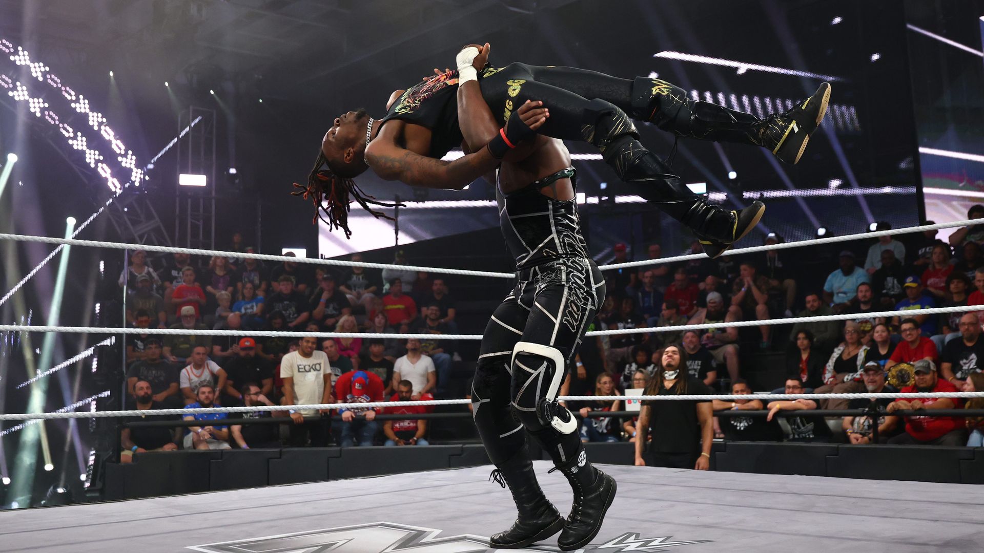 Je’Von Evans und Saquon Shugars liefern atemberaubendes Match