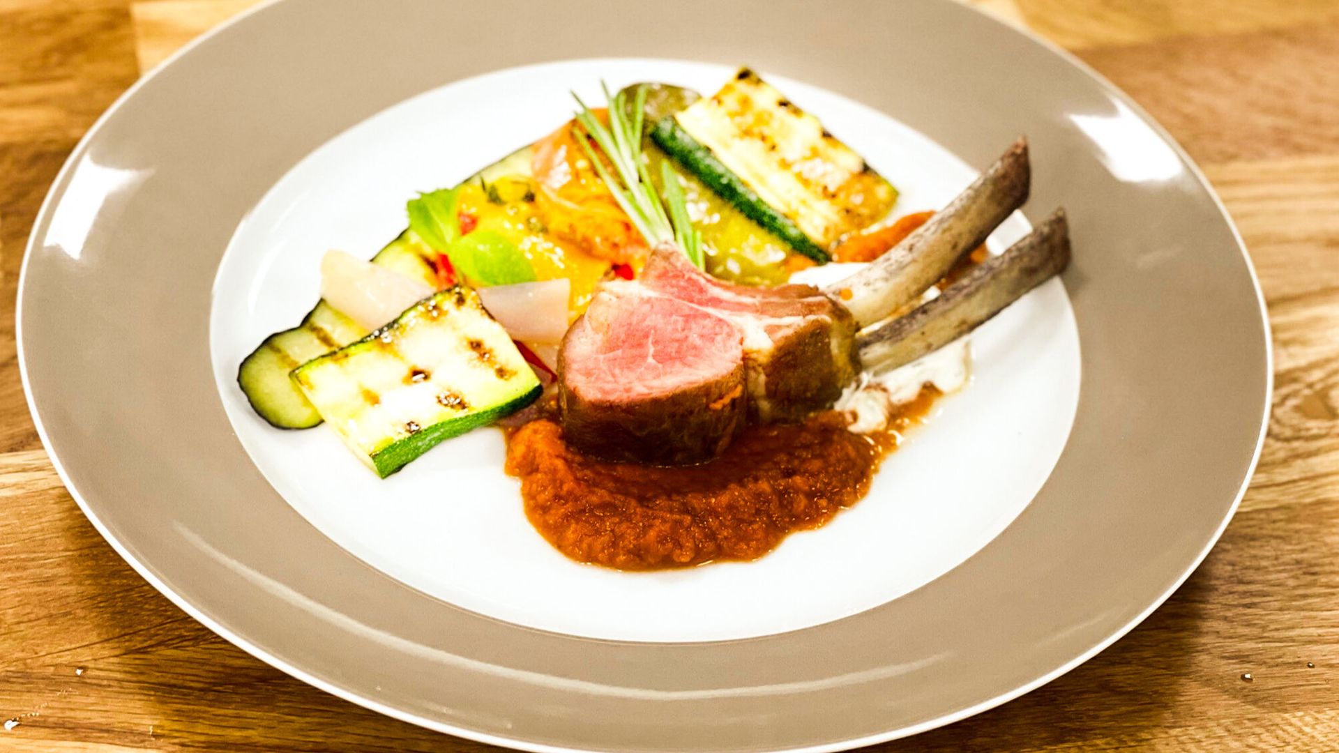 Lammkotelett mit Ratatouille