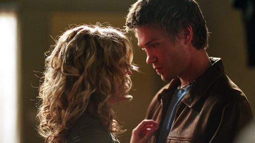 One Tree Hill One Tree Hill Folge 12: Crashkurs in Höflichkeit