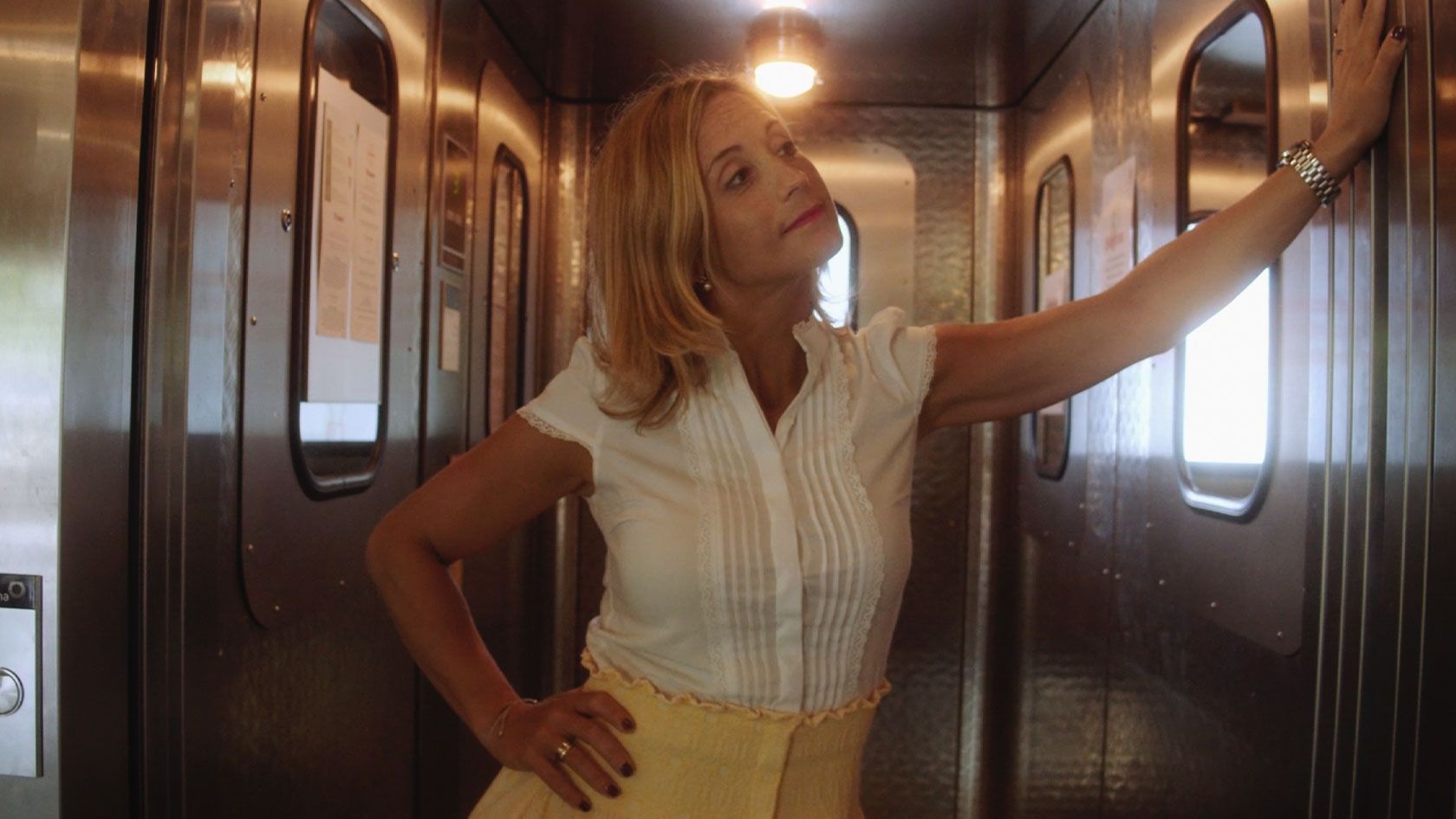 Staffel 1 Folge 2: Kirchi bei der Eder Family