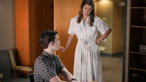 Young Sheldon Young Sheldon Folge 3: Strudel am Bahnhof und Dampf in der Dusche