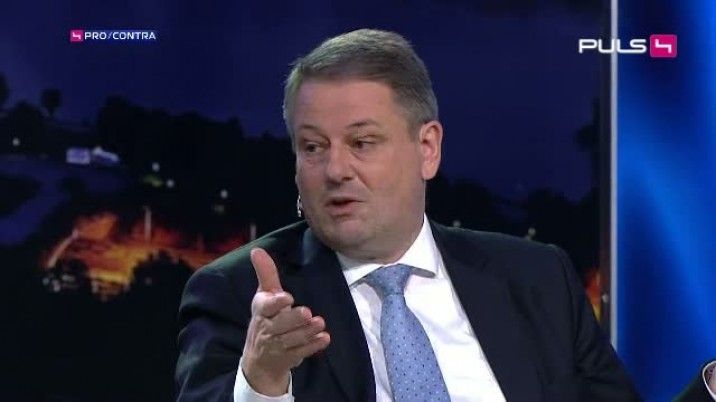 Pro und Contra - der PULS 4 News Talk vom 16.02.2015